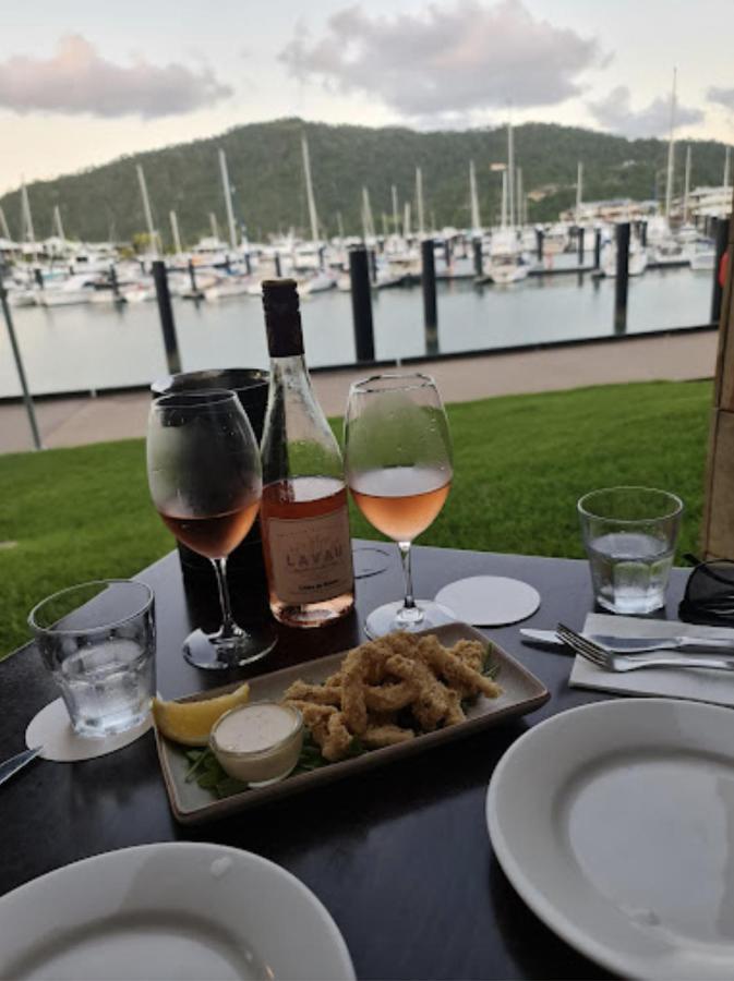 Apartament Boathouse Port Of Airlie Airlie Beach Zewnętrze zdjęcie